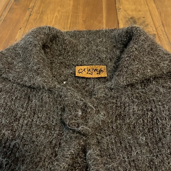 Peruvian Trading Company sweater - Picture 3 of 7